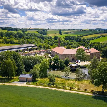 Tinyhouse Ueber Dem Wasser Schwebend, Mit Fasssauna, Naehe Dresden Saechsische Schweiz - Bestprice *